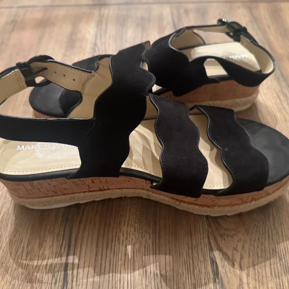 Marc Fisher Wavy Black Espadrilles Suede Sandals / Wedges / Platforms 10